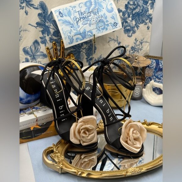 🆕 GIANNI BINI 🧿 NWOB Dakota Satin Flower Wrap Around Sandals, Black - Sz 8M - Picture 2 of 16